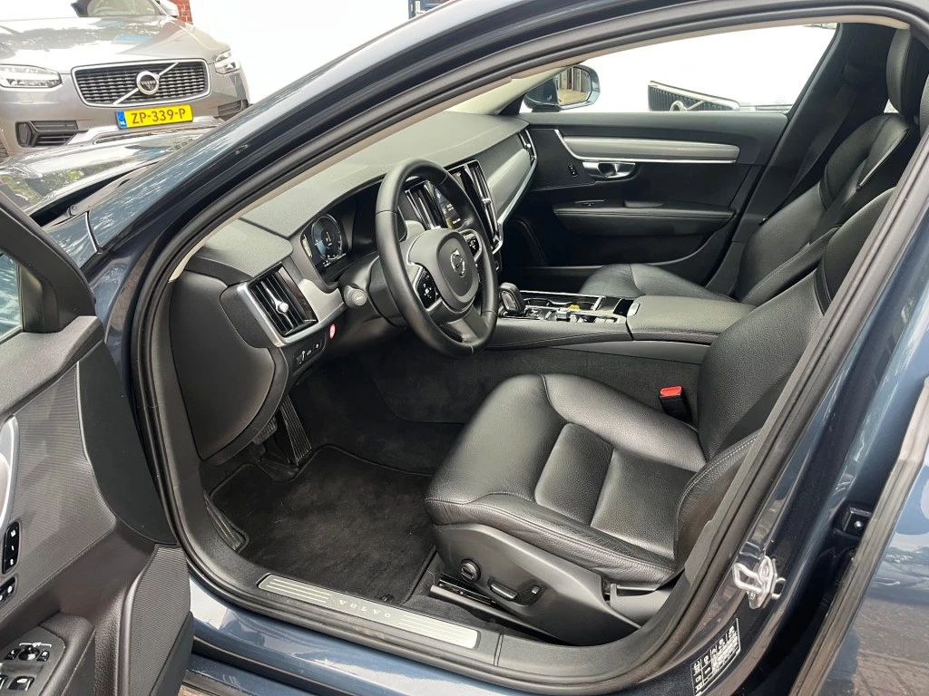 Hoofdafbeelding Volvo V90
