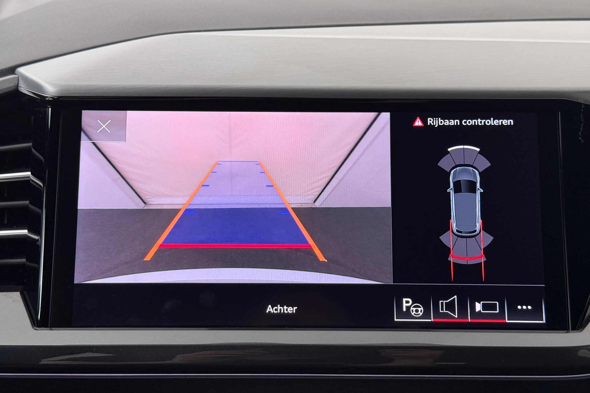 Hoofdafbeelding Audi Q4 e-tron