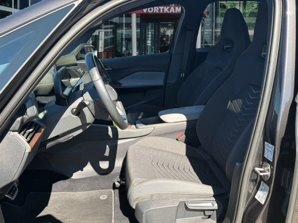 Hoofdafbeelding CUPRA Born