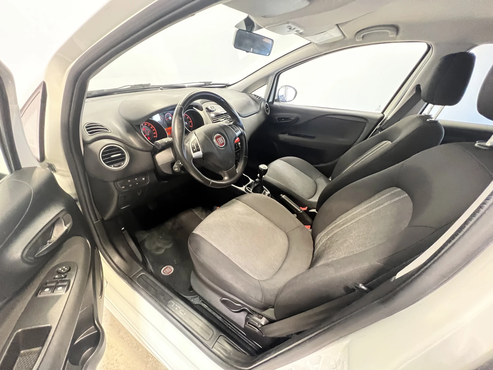 Hoofdafbeelding Fiat Punto