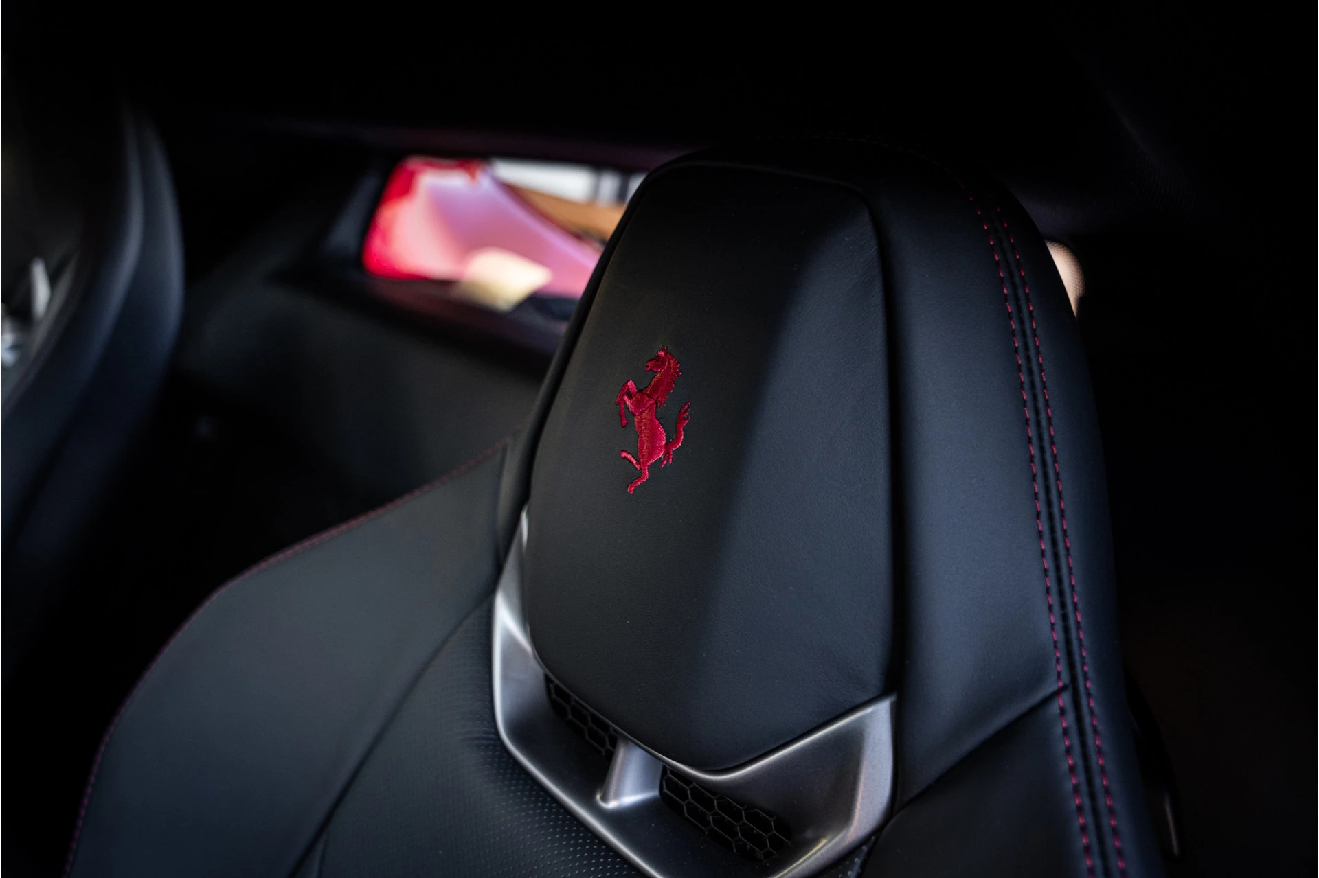 Hoofdafbeelding Ferrari 296