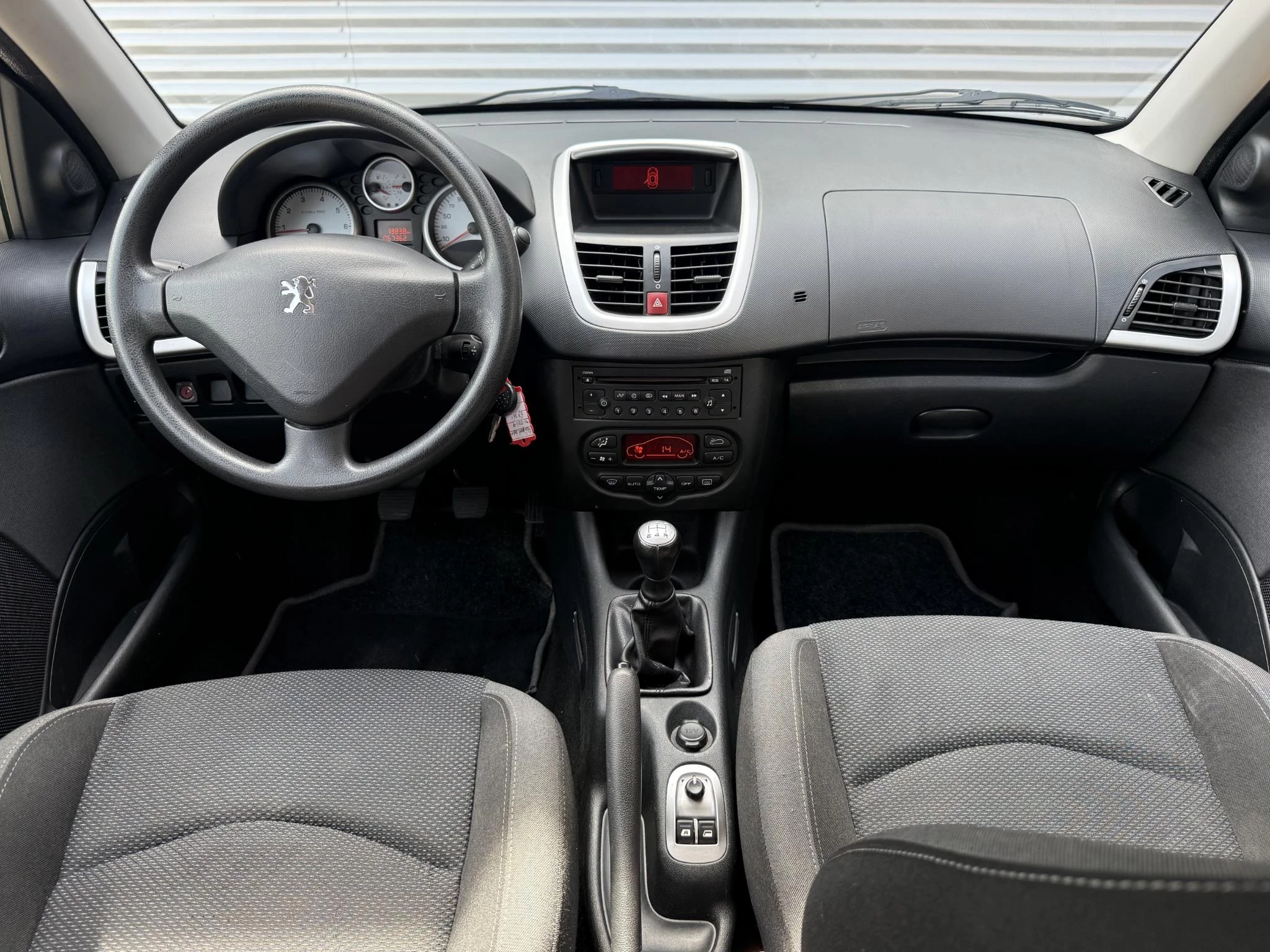 Hoofdafbeelding Peugeot 206