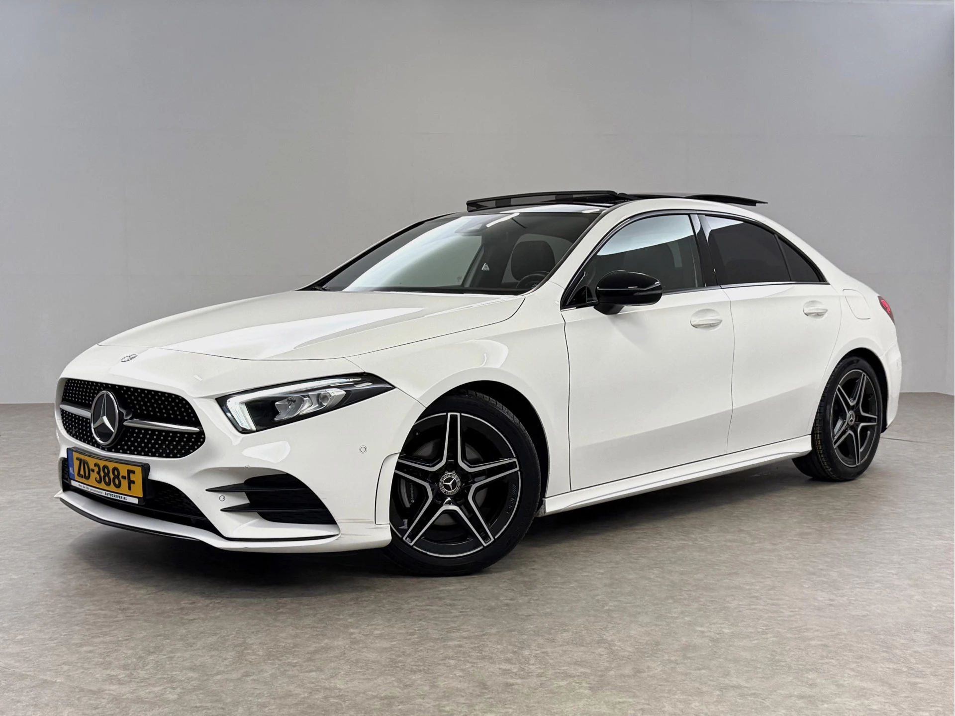 Hoofdafbeelding Mercedes-Benz A-Klasse
