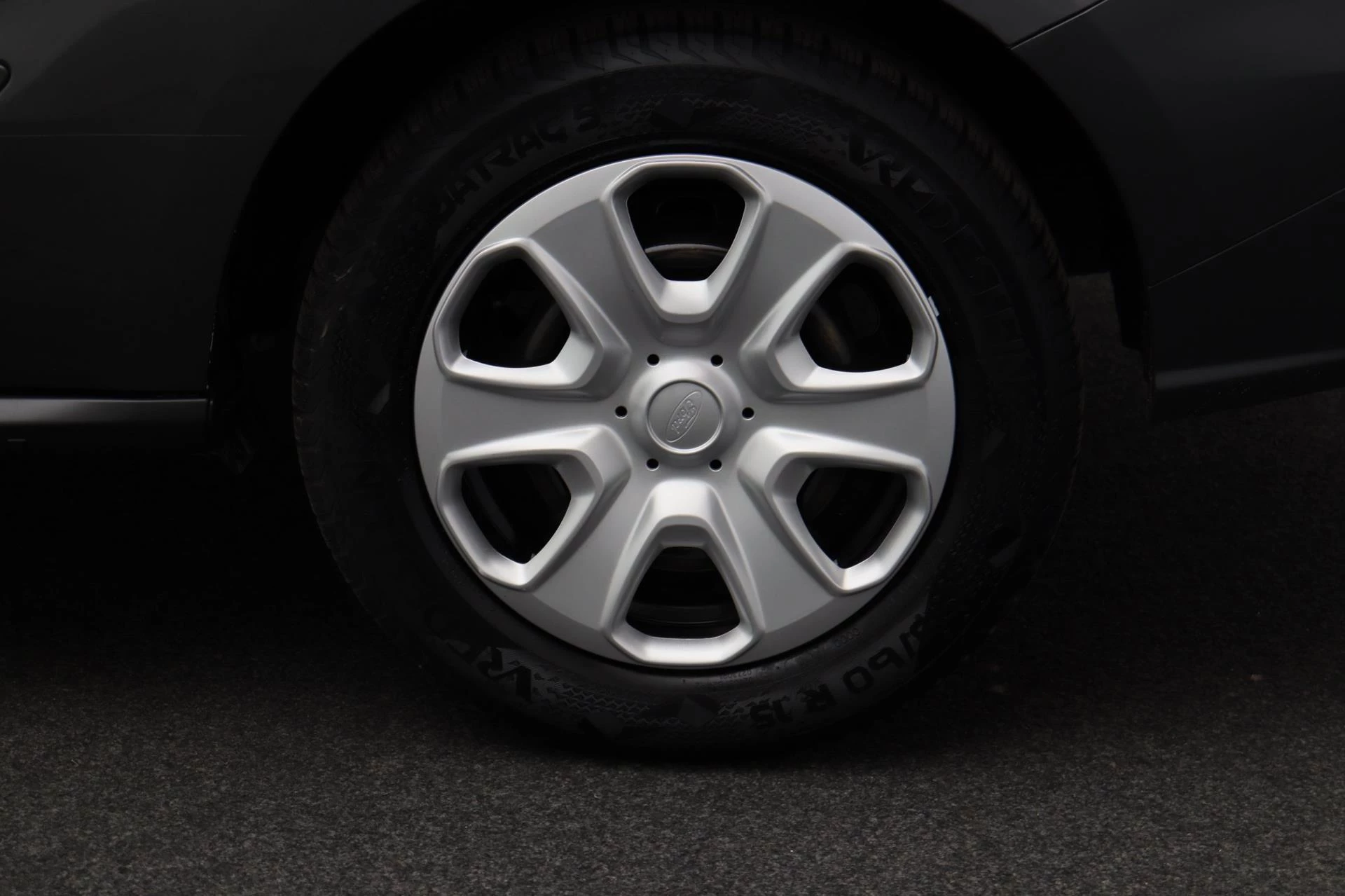 Hoofdafbeelding Ford Transit Courier