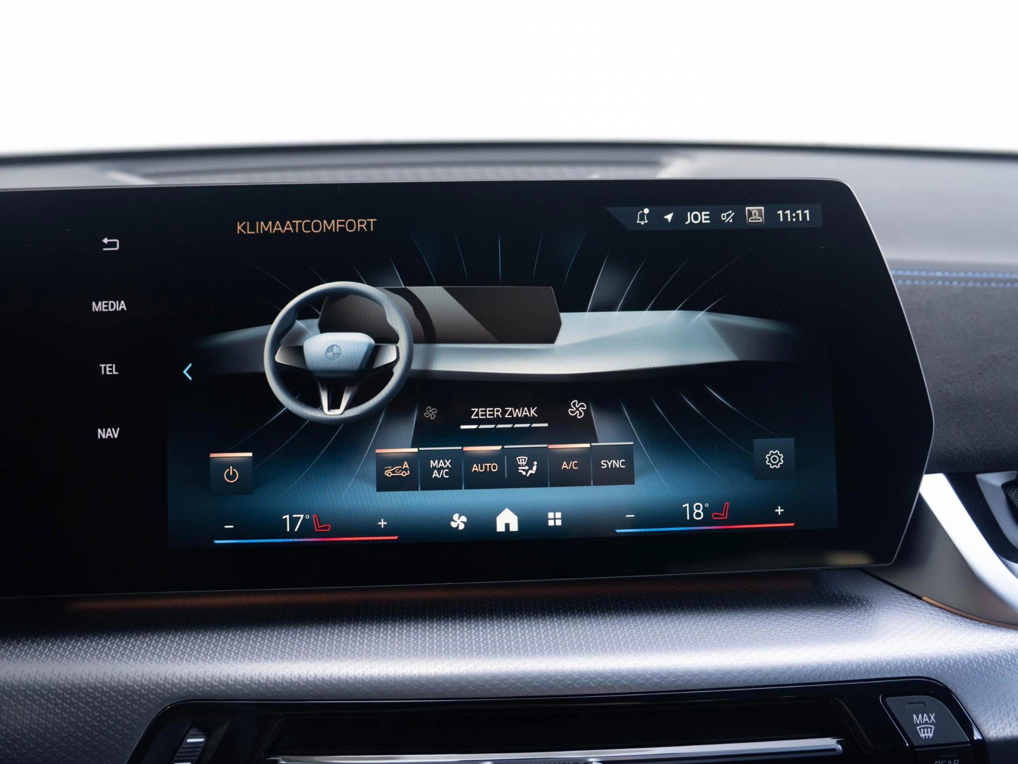 Hoofdafbeelding BMW iX2