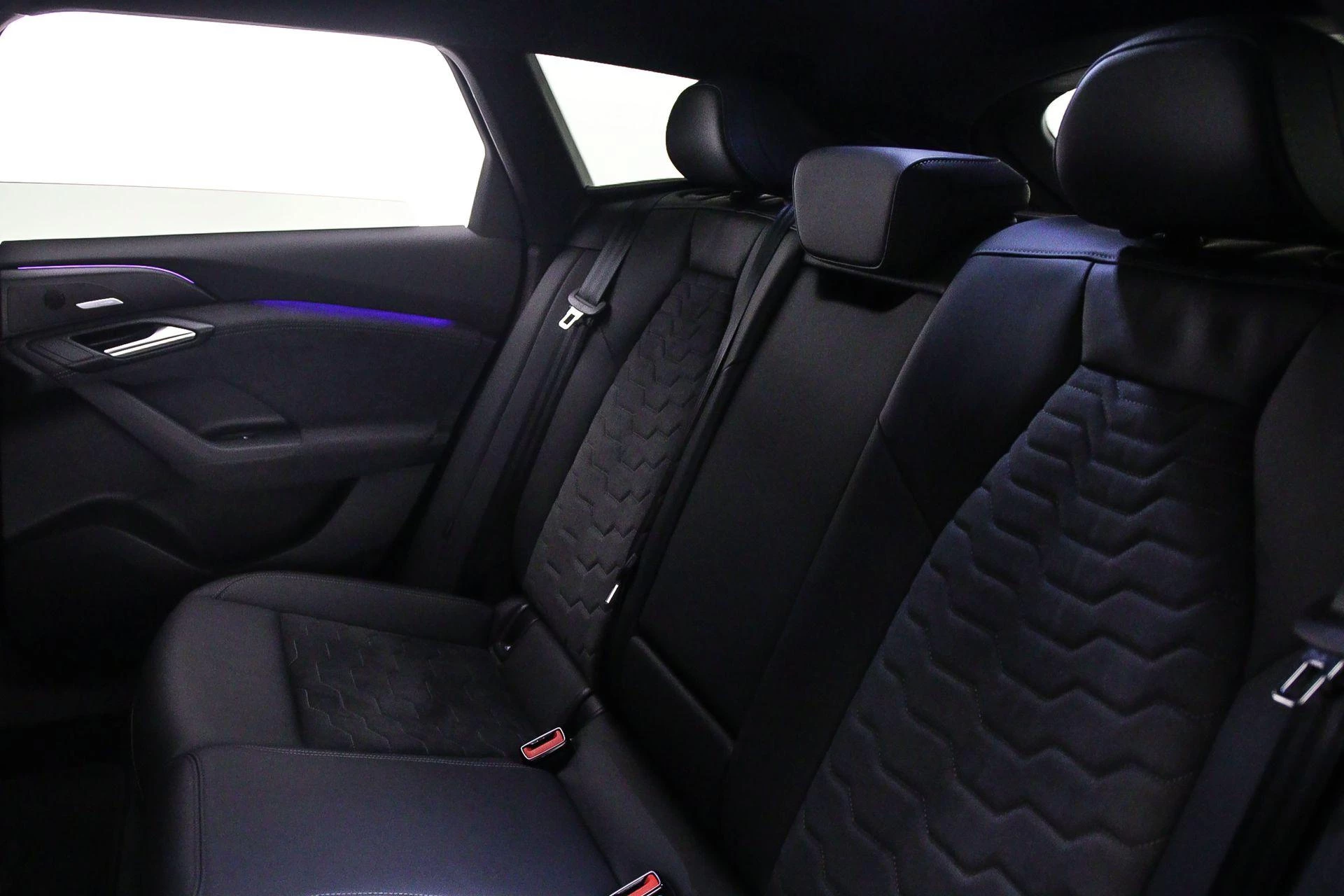 Hoofdafbeelding Audi A6 Avant e-tron