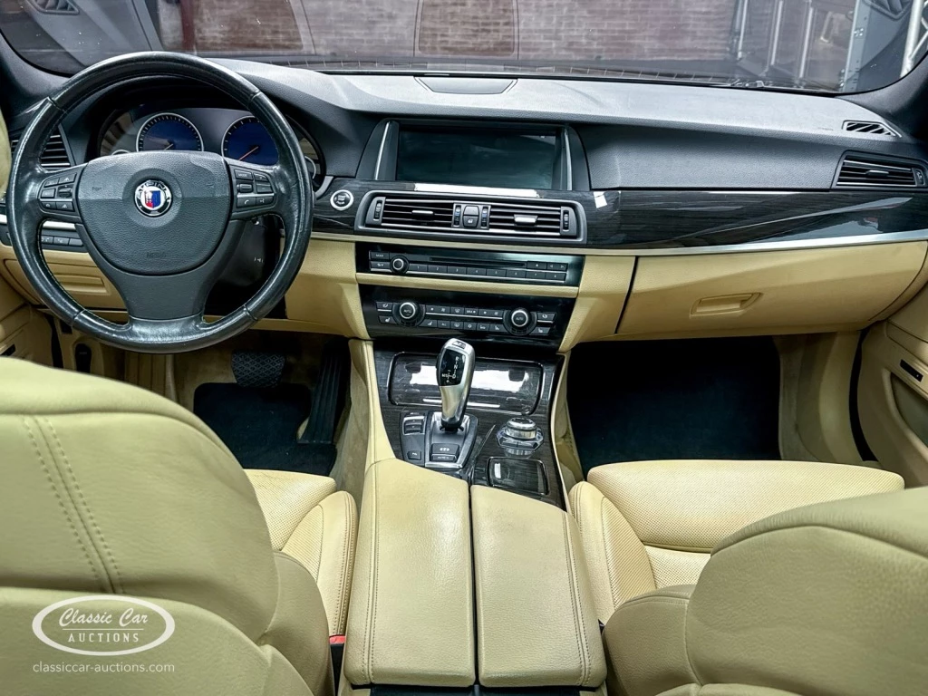 Hoofdafbeelding Alpina B5