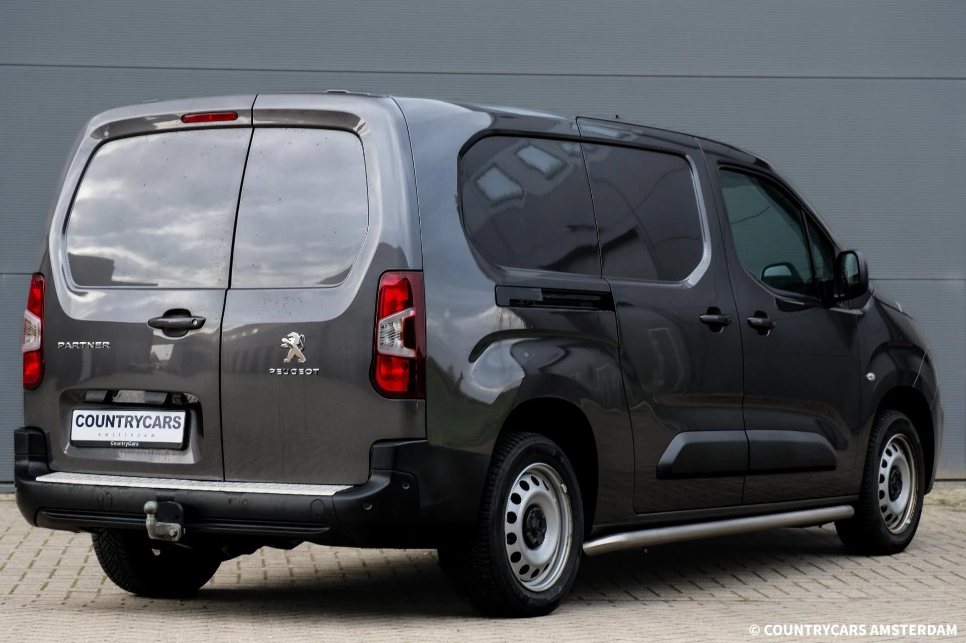 Hoofdafbeelding Peugeot Partner