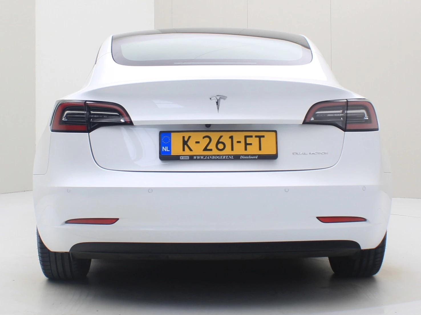 Hoofdafbeelding Tesla Model 3