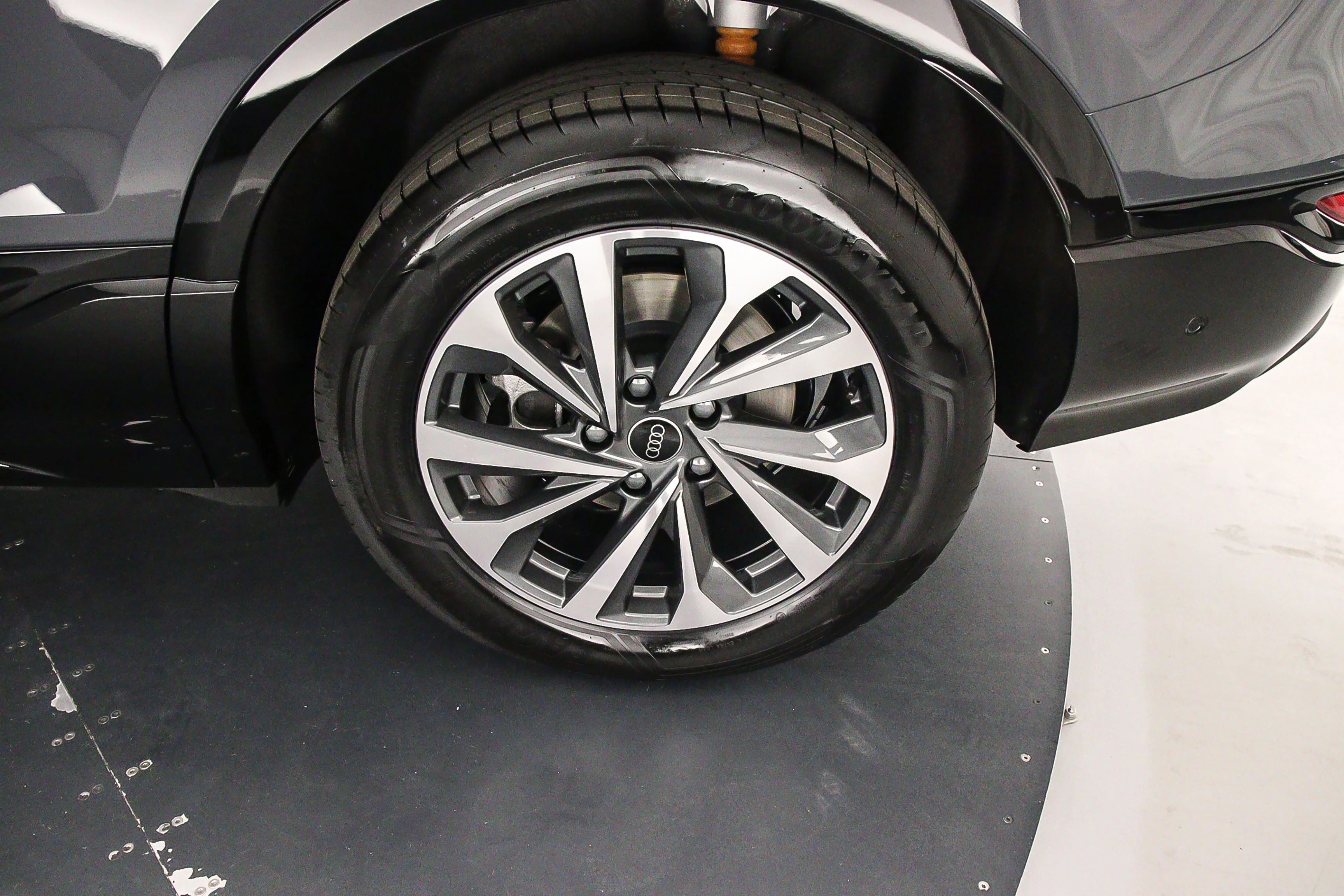 Hoofdafbeelding Audi Q6 e-tron