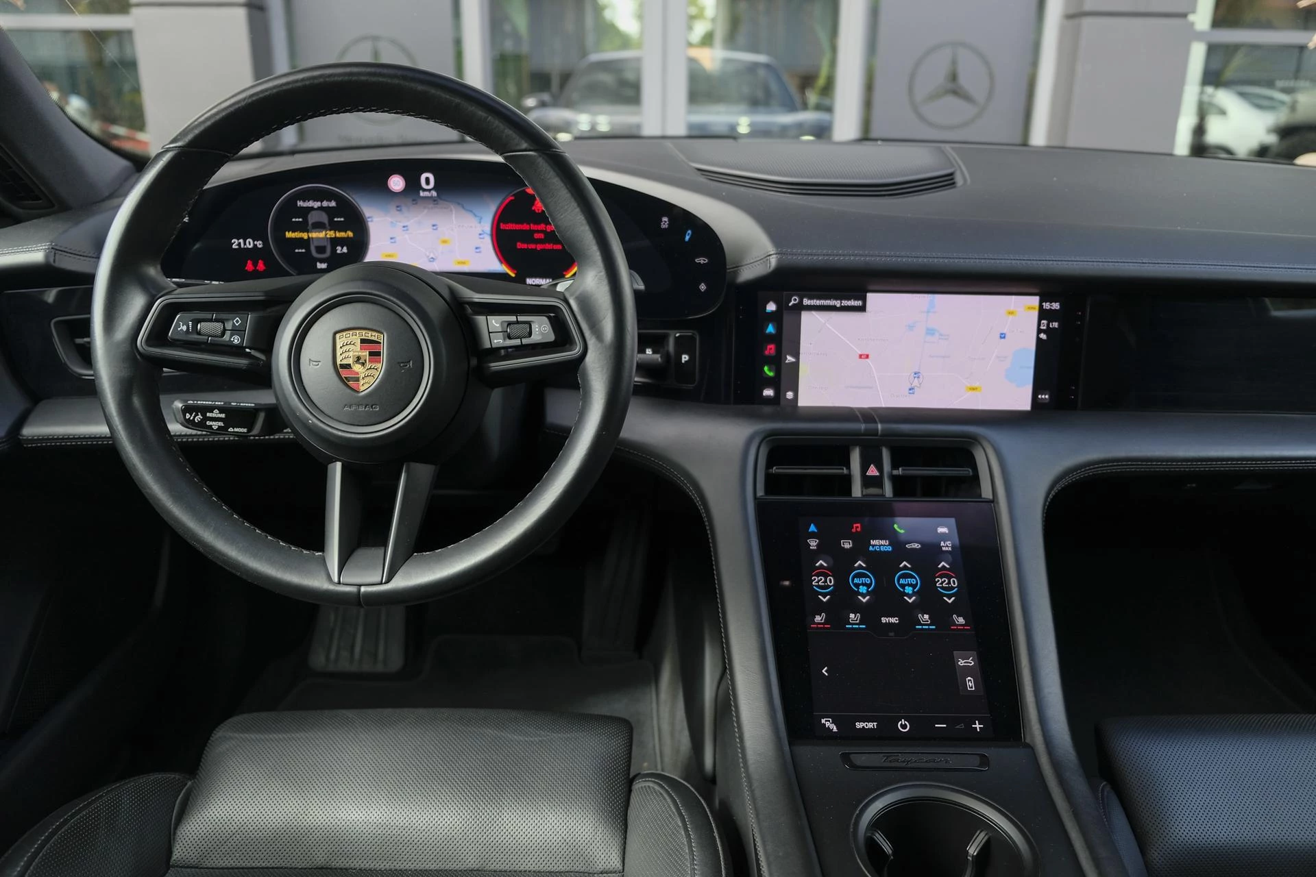 Hoofdafbeelding Porsche Taycan