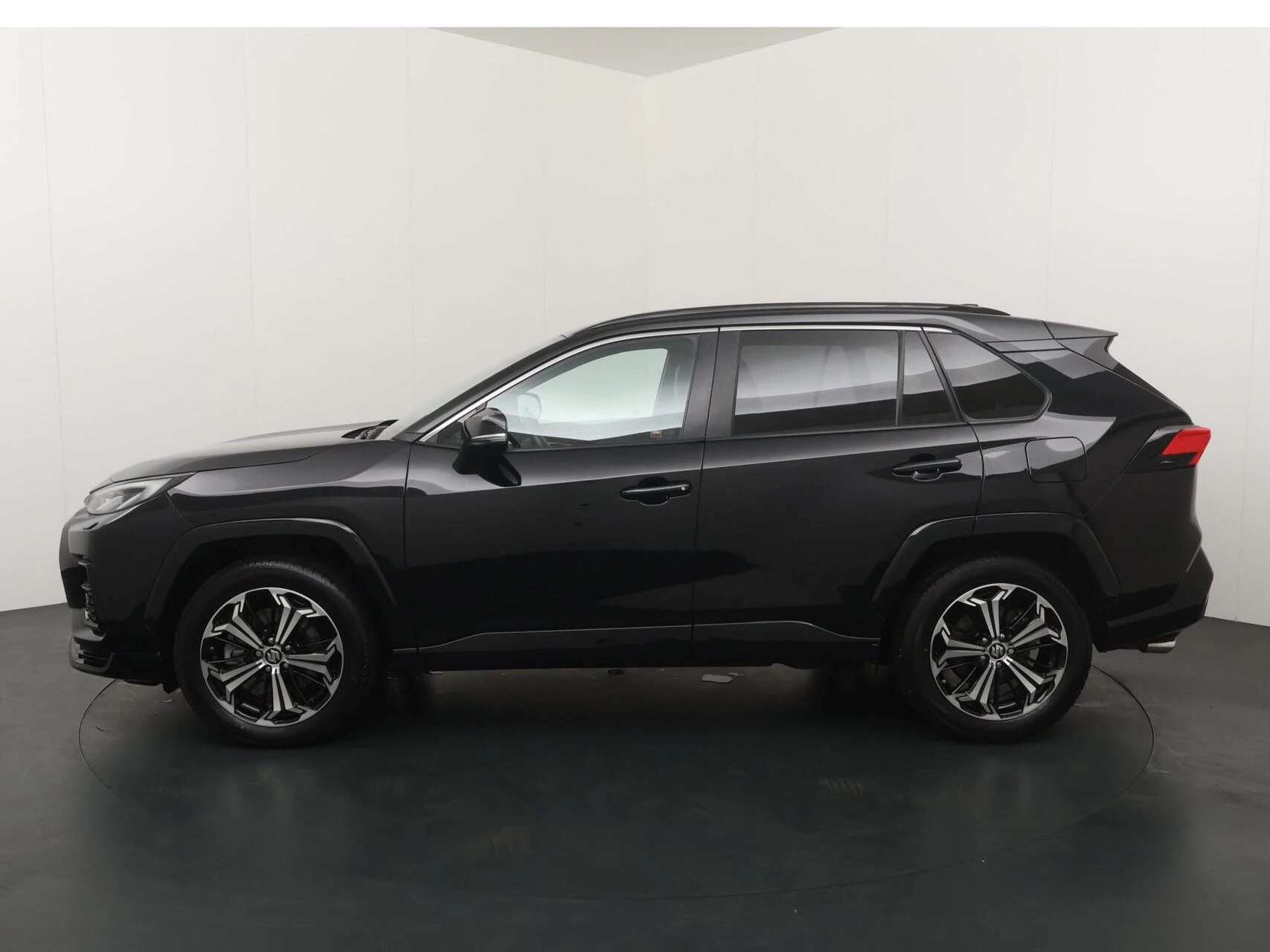 Hoofdafbeelding Suzuki Across