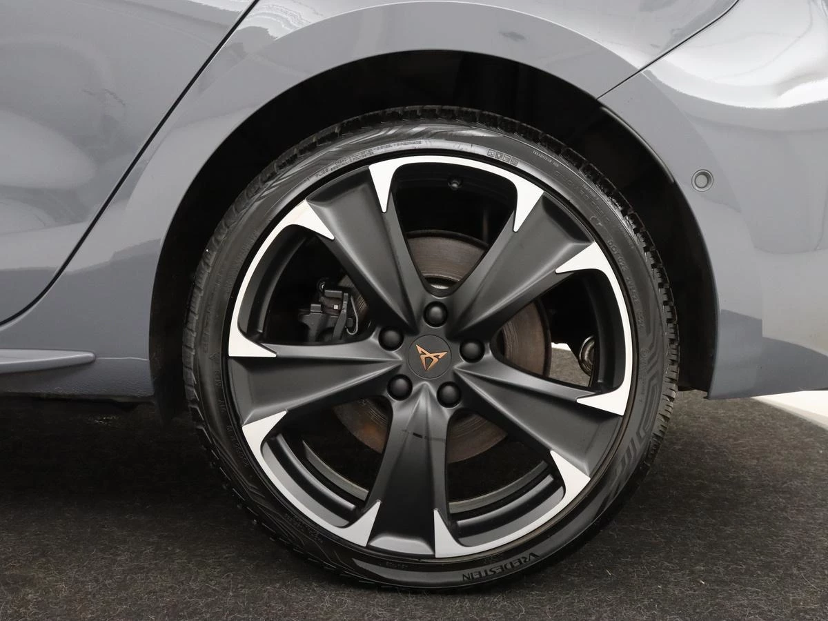 Hoofdafbeelding CUPRA Leon