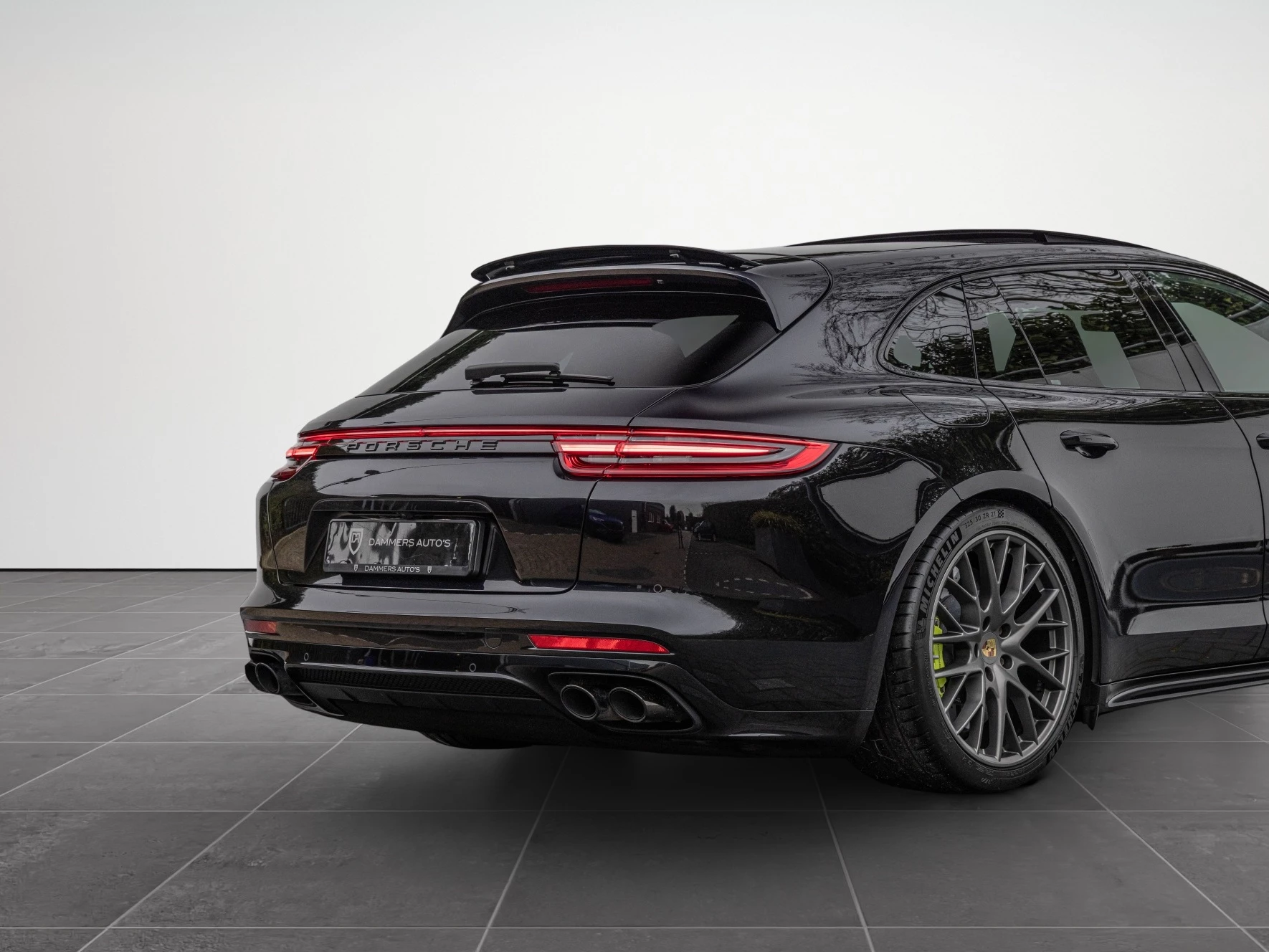 Hoofdafbeelding Porsche Panamera