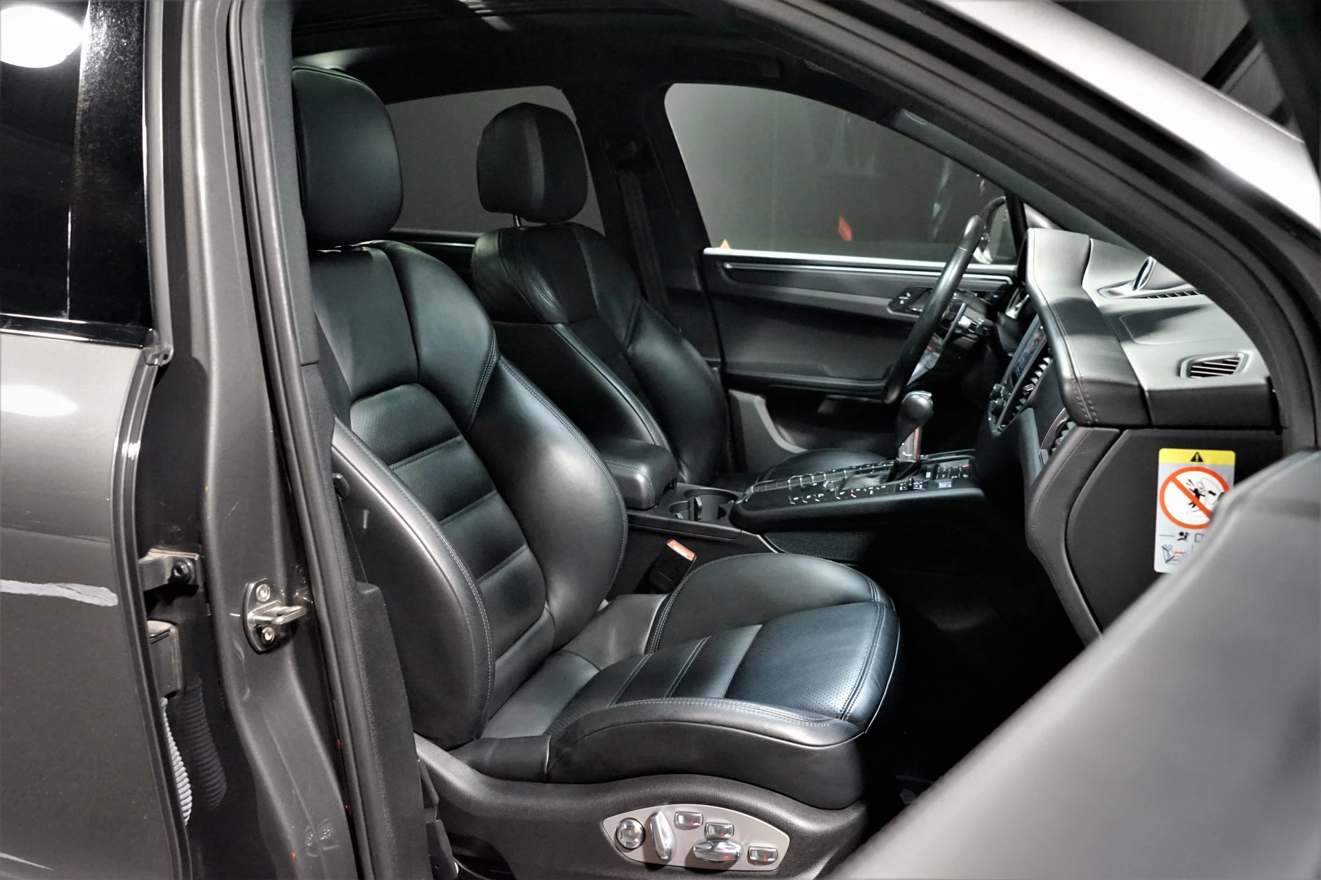 Hoofdafbeelding Porsche Macan