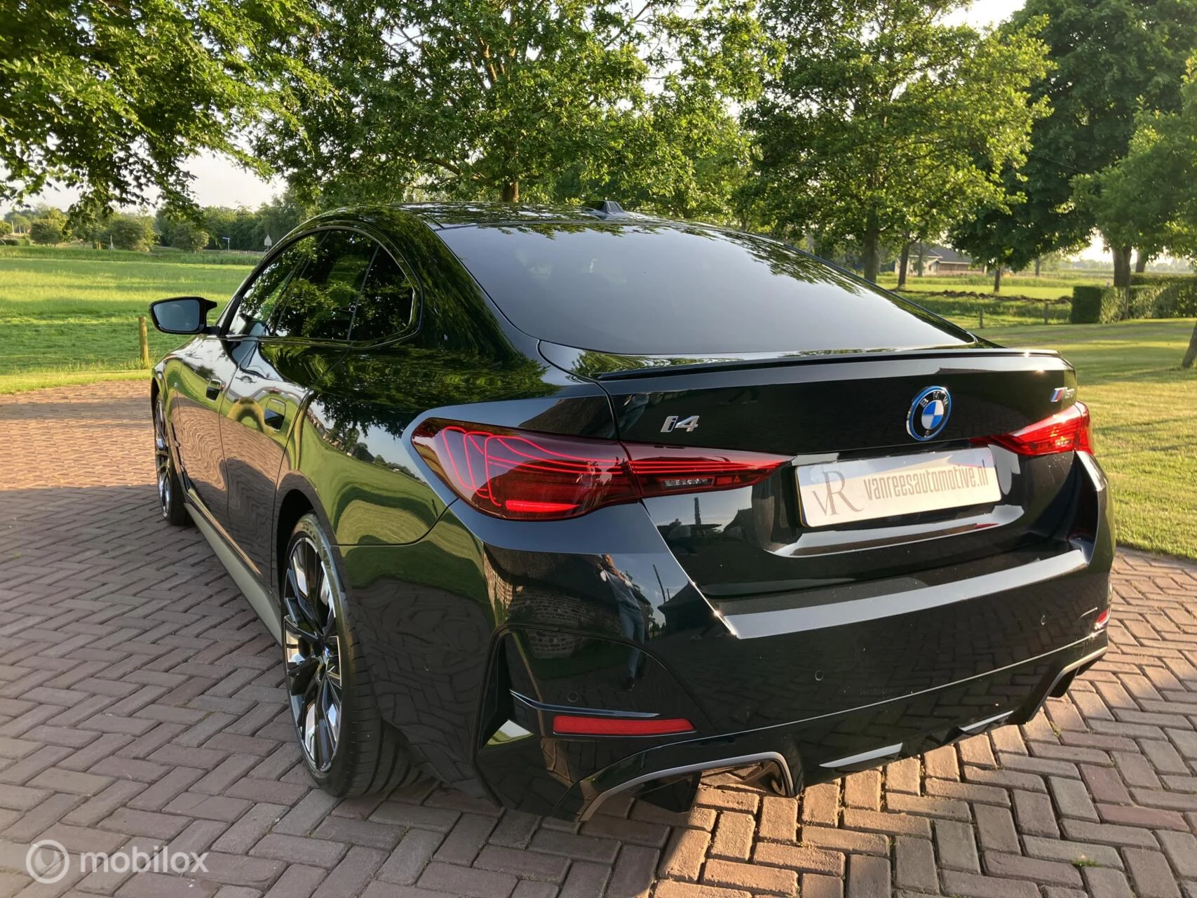 Hoofdafbeelding BMW i4