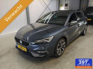 Seat Leon 1.5 eTSI FR Business Intense | Panorama dak | Camera |