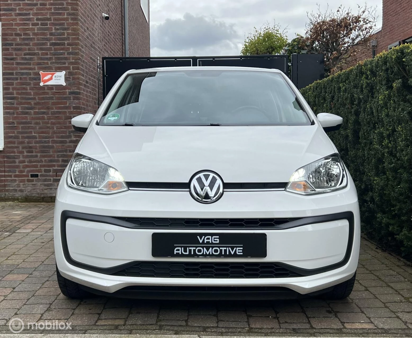 Hoofdafbeelding Volkswagen up!
