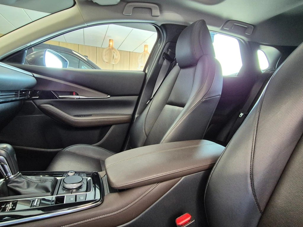 Hoofdafbeelding Mazda CX-30