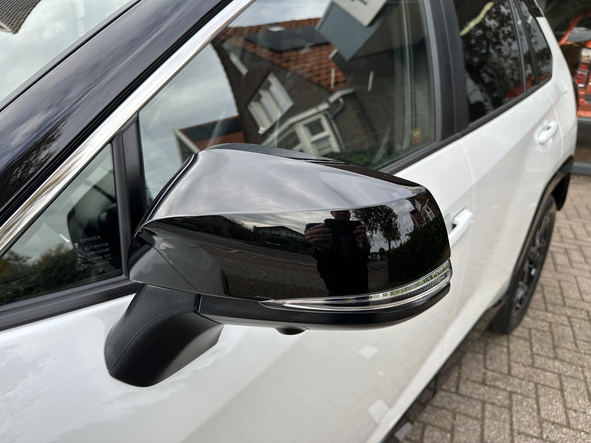 Hoofdafbeelding Toyota RAV4