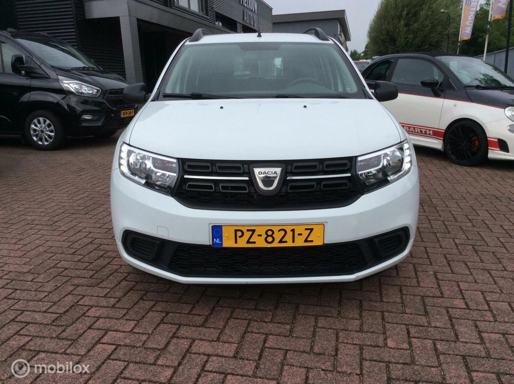 Hoofdafbeelding Dacia Logan