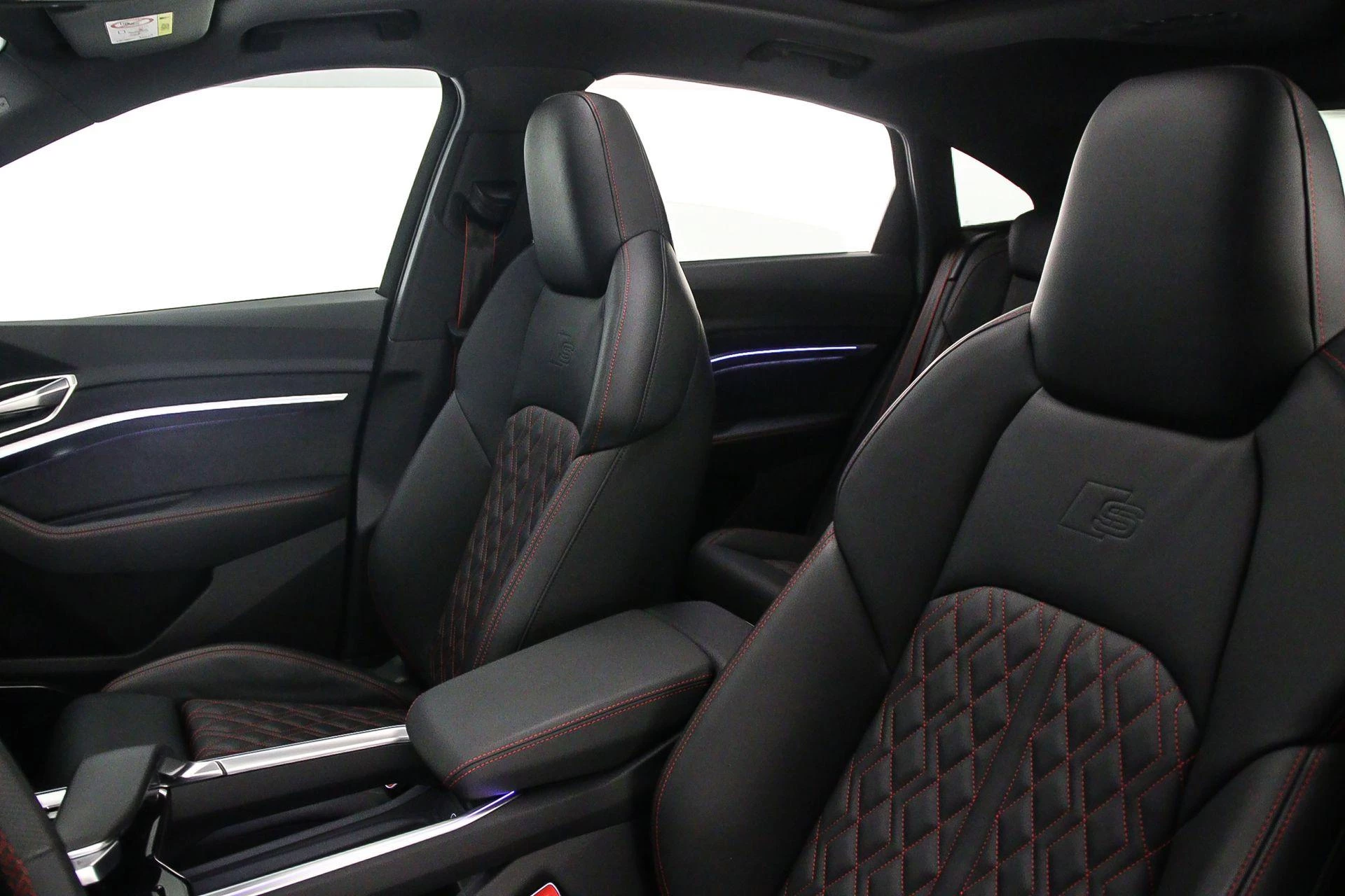 Hoofdafbeelding Audi Q8 Sportback e-tron
