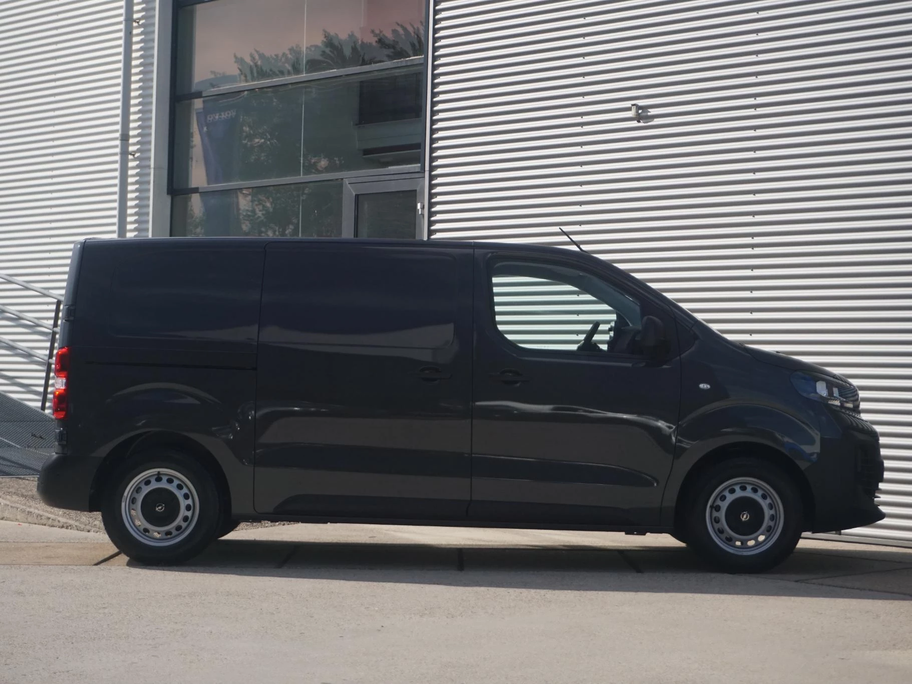 Hoofdafbeelding Opel Vivaro-e