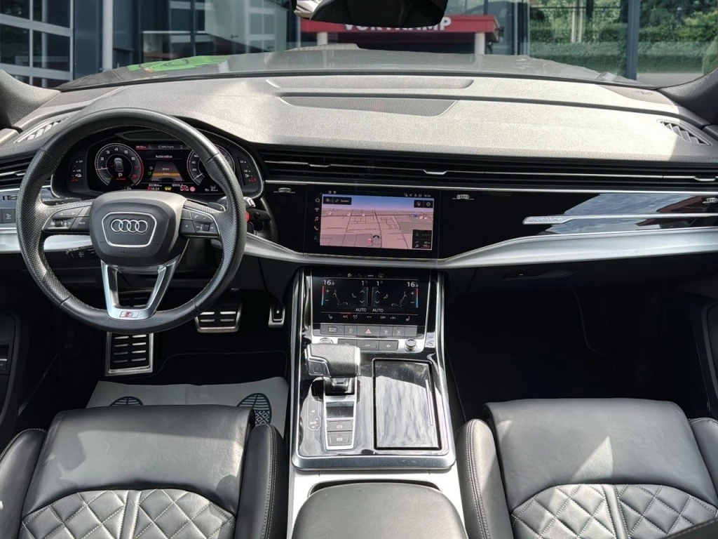 Hoofdafbeelding Audi Q8