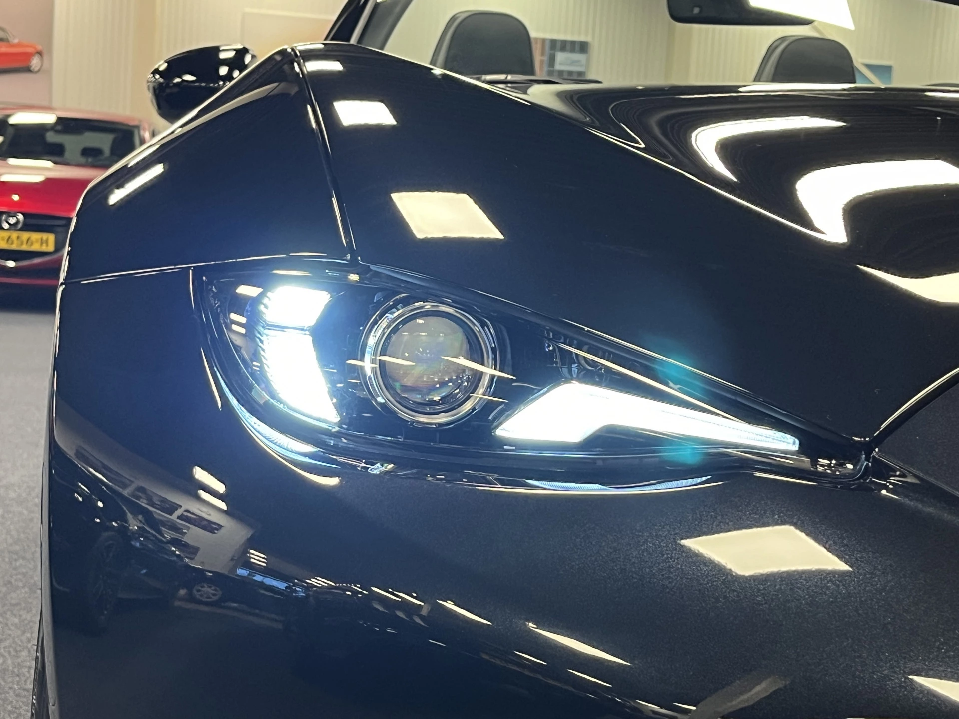 Hoofdafbeelding Mazda MX-5