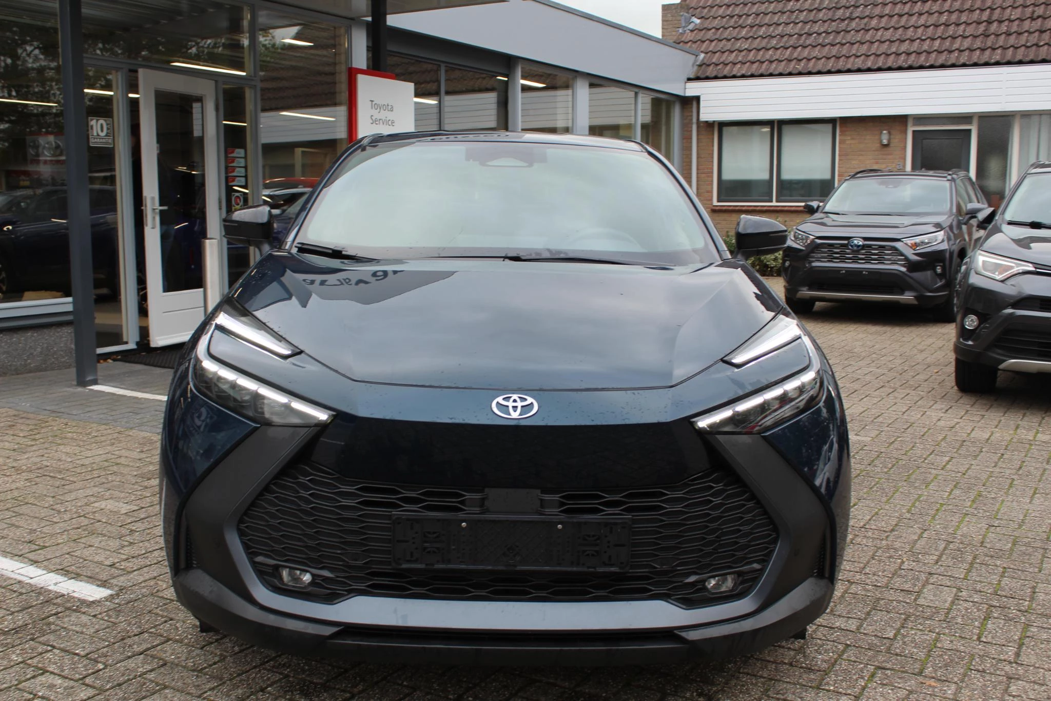 Hoofdafbeelding Toyota C-HR