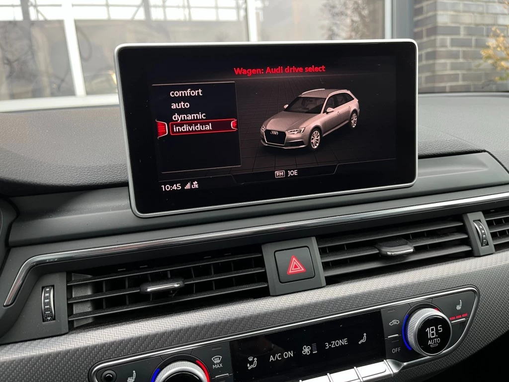 Hoofdafbeelding Audi RS4