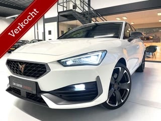 Hoofdafbeelding CUPRA Leon CUPRA Leon 1.4 e-Hybrid VZ 245 PK/ Camera/ Schaalstoelen/ 19''LMV