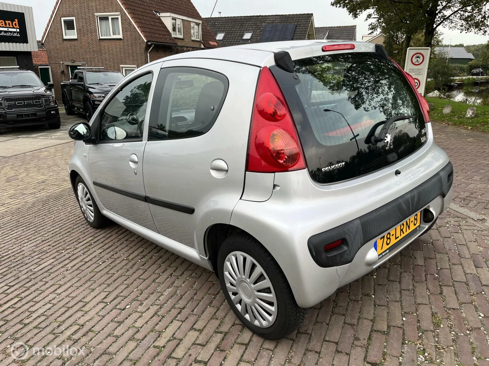 Hoofdafbeelding Peugeot 107