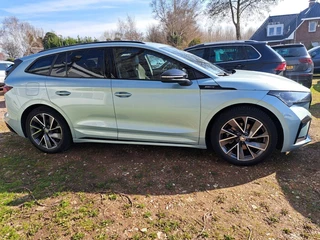 Škoda Enyaq iV 60 Sportline 180 Pk Trekhaak, Navigatie, Alcantara + leder