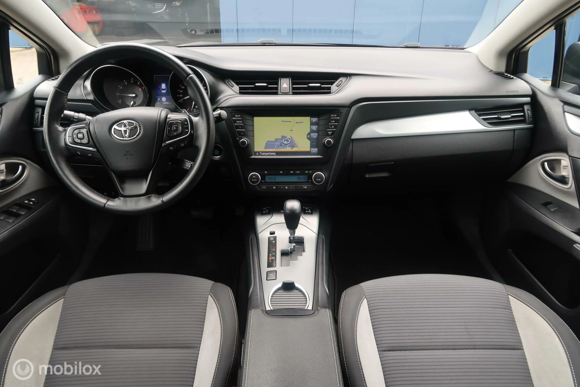 Hoofdafbeelding Toyota Avensis