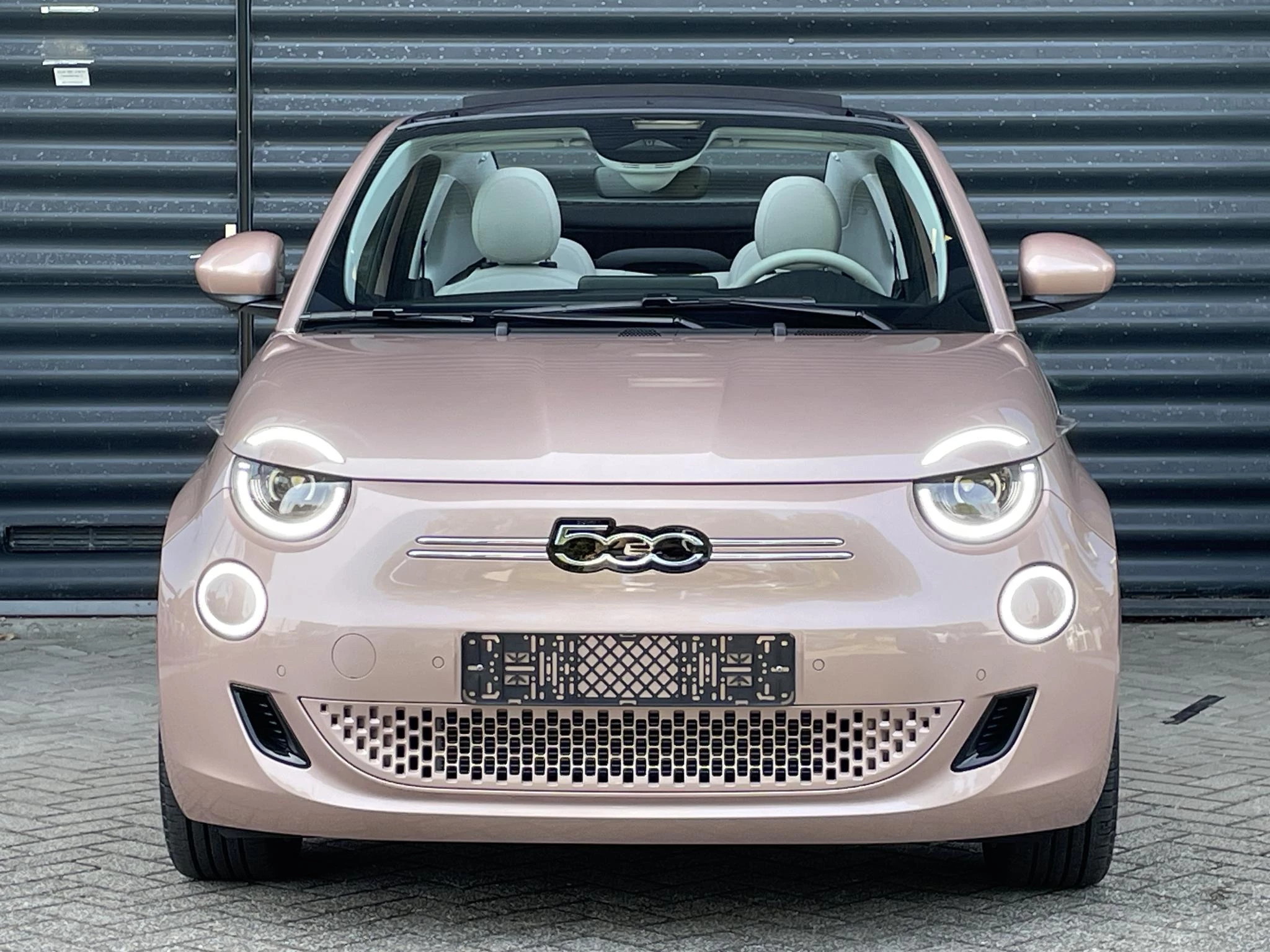 Hoofdafbeelding Fiat 500C