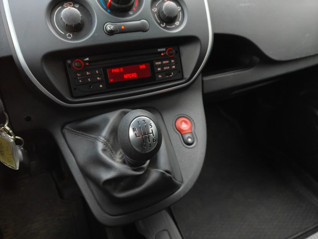 Hoofdafbeelding Nissan NV250