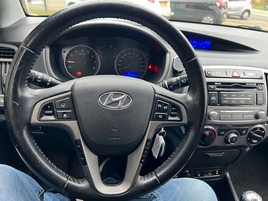 Hoofdafbeelding Hyundai i20
