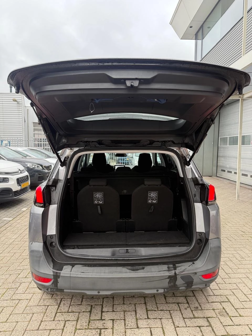Hoofdafbeelding Peugeot 5008