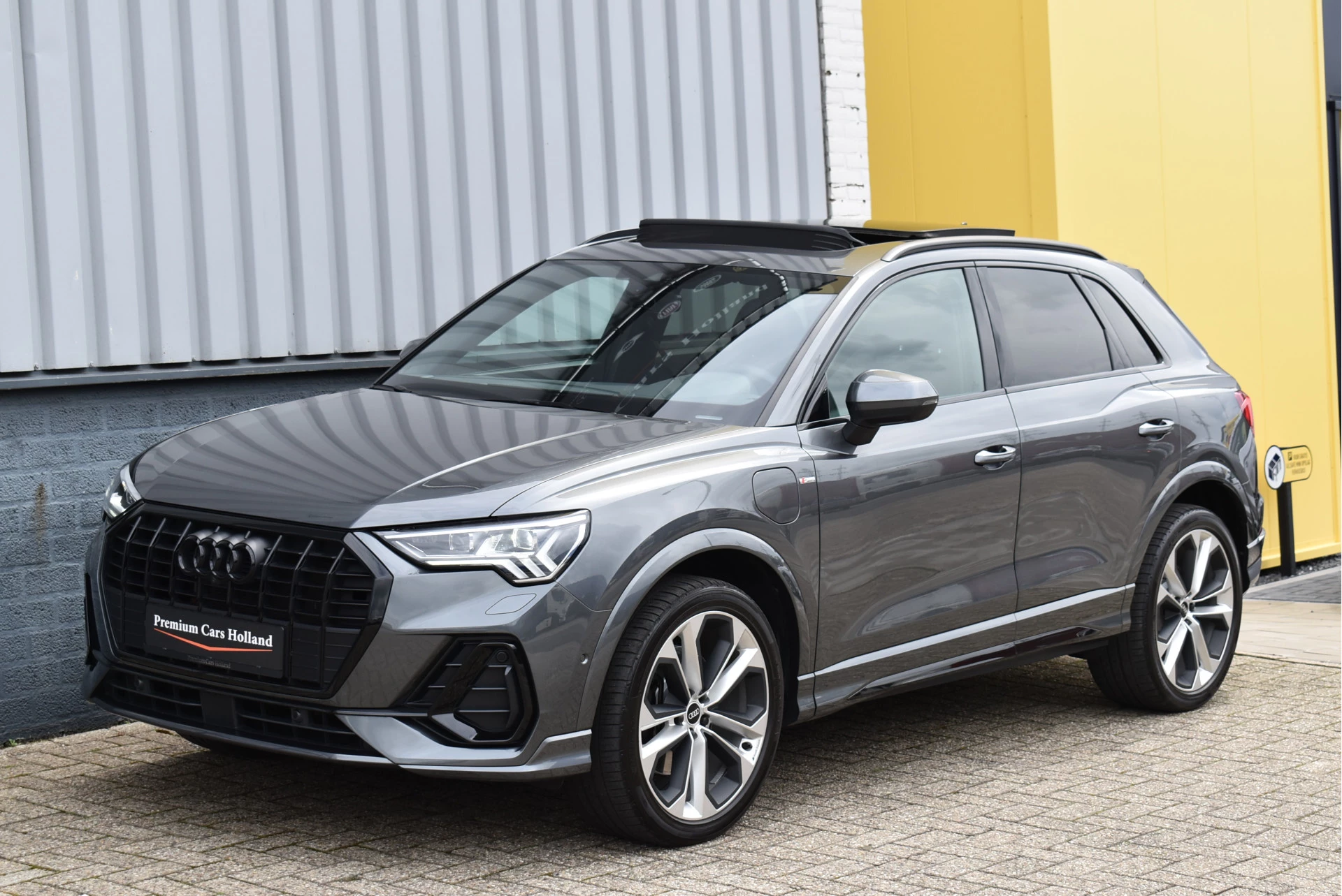 Hoofdafbeelding Audi Q3