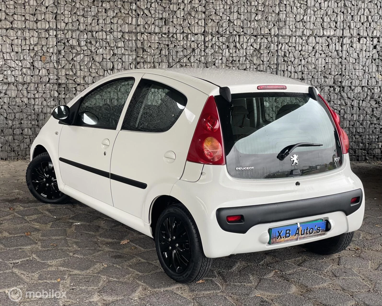 Hoofdafbeelding Peugeot 107