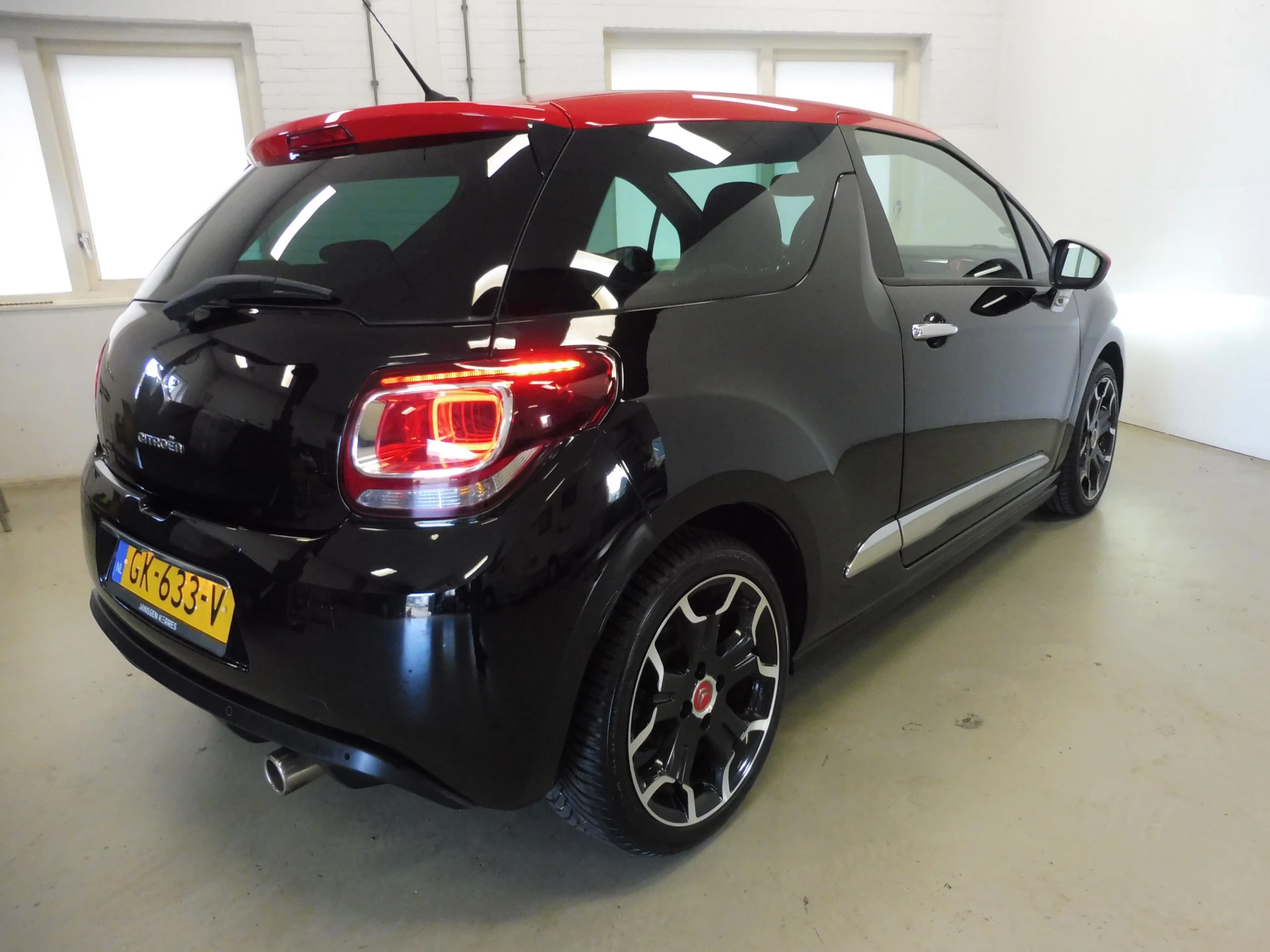 Hoofdafbeelding DS DS 3