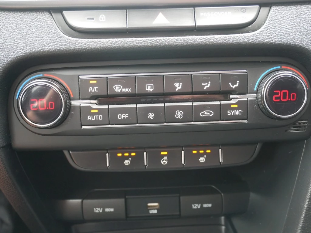 Hoofdafbeelding Kia Ceed
