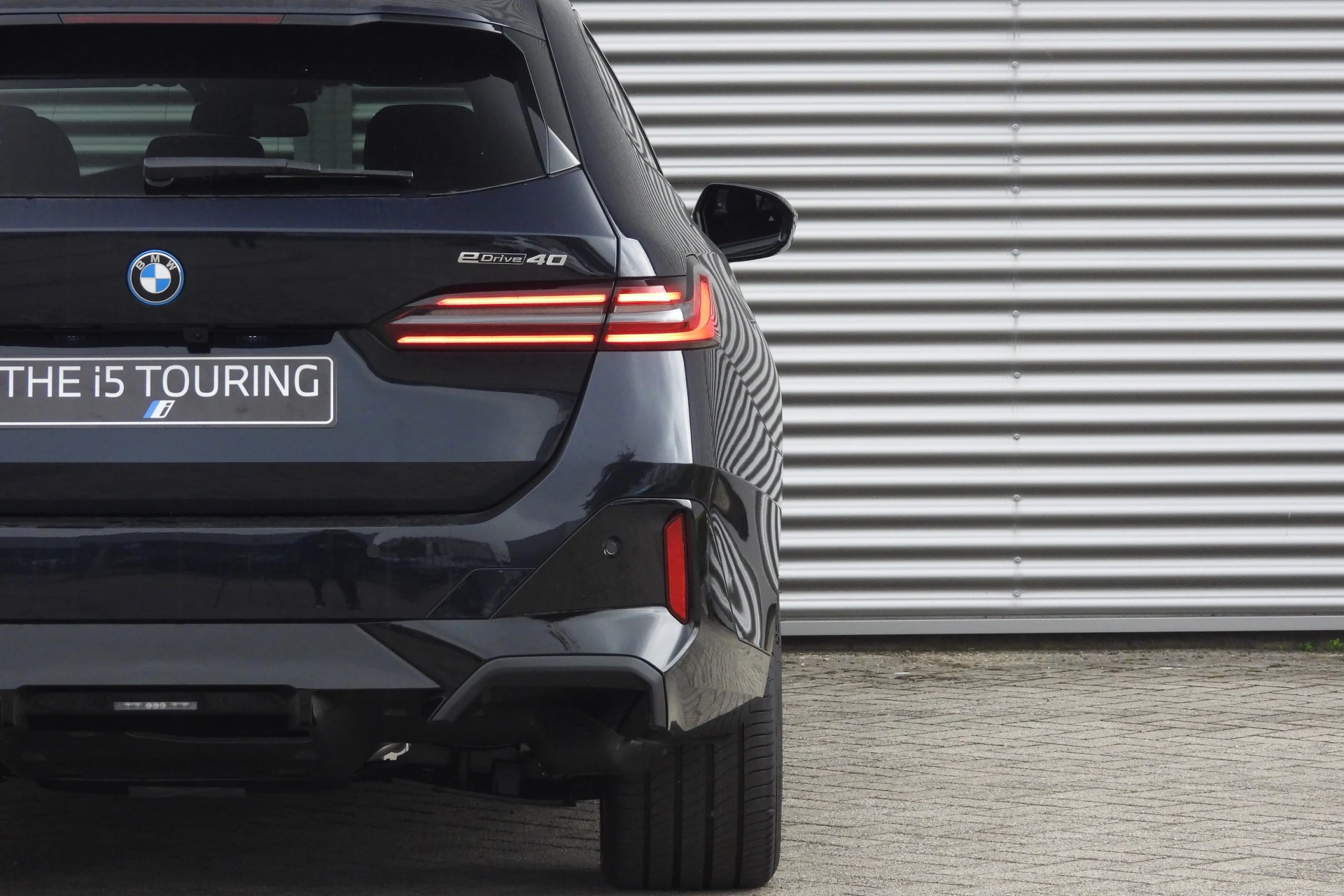 Hoofdafbeelding BMW i5