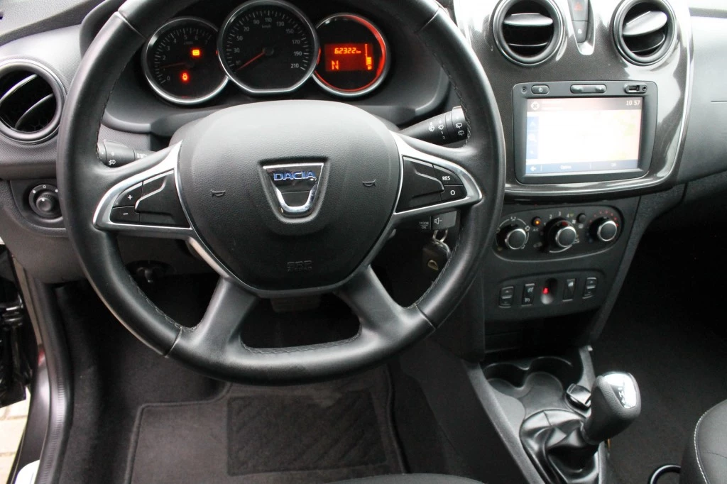 Hoofdafbeelding Dacia Logan