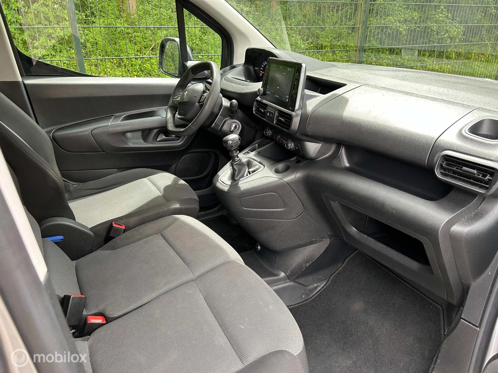 Hoofdafbeelding Peugeot Partner