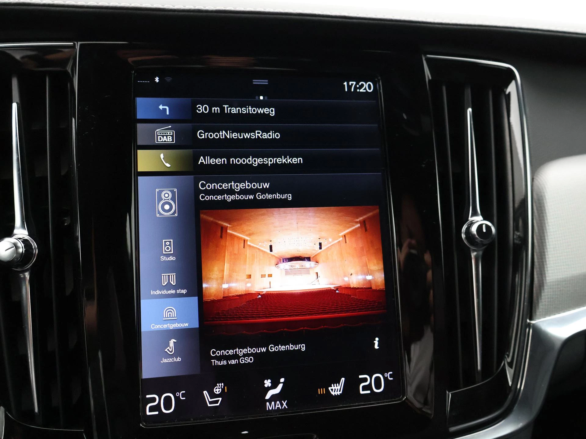 Hoofdafbeelding Volvo S90