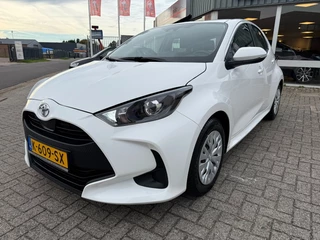 Hoofdafbeelding Toyota Yaris Toyota Yaris 1.0 VVT-i Active Rijklaar met Garantie