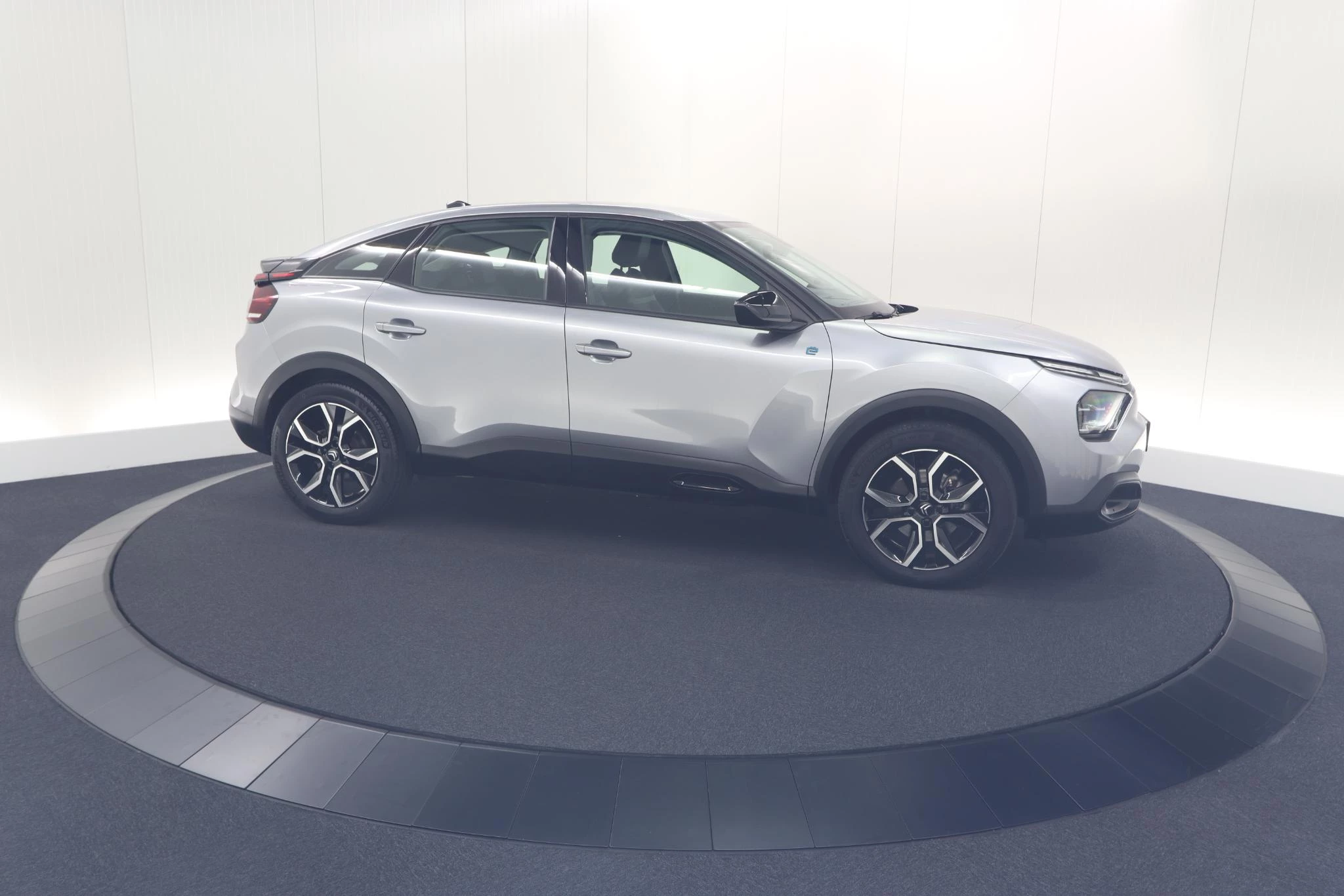 Hoofdafbeelding Citroën ë-C4