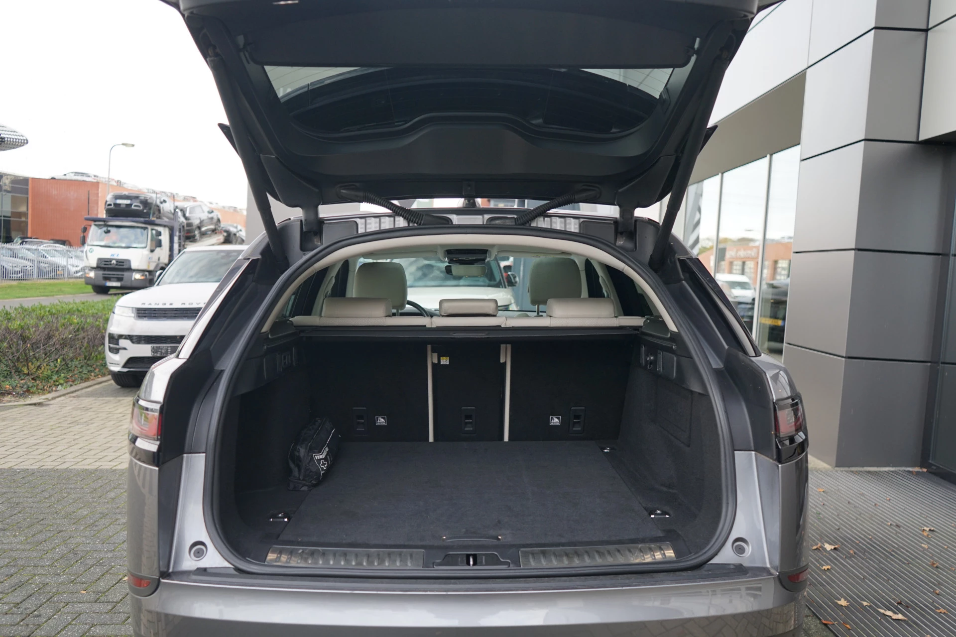 Hoofdafbeelding Land Rover Range Rover Velar